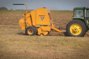 Vermeer 605N Cornstalk Special Baler